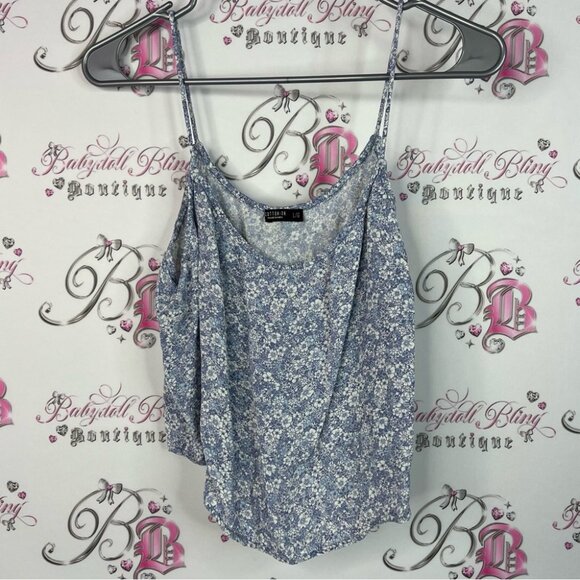 Cotton On tank top flowers white flowy camisole cami Blue Floral Camisole - Picture 1 of 5